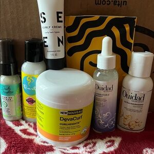 DevaCurl Curlheights Curly Hair Pkg, NWT
Retail Value over $100